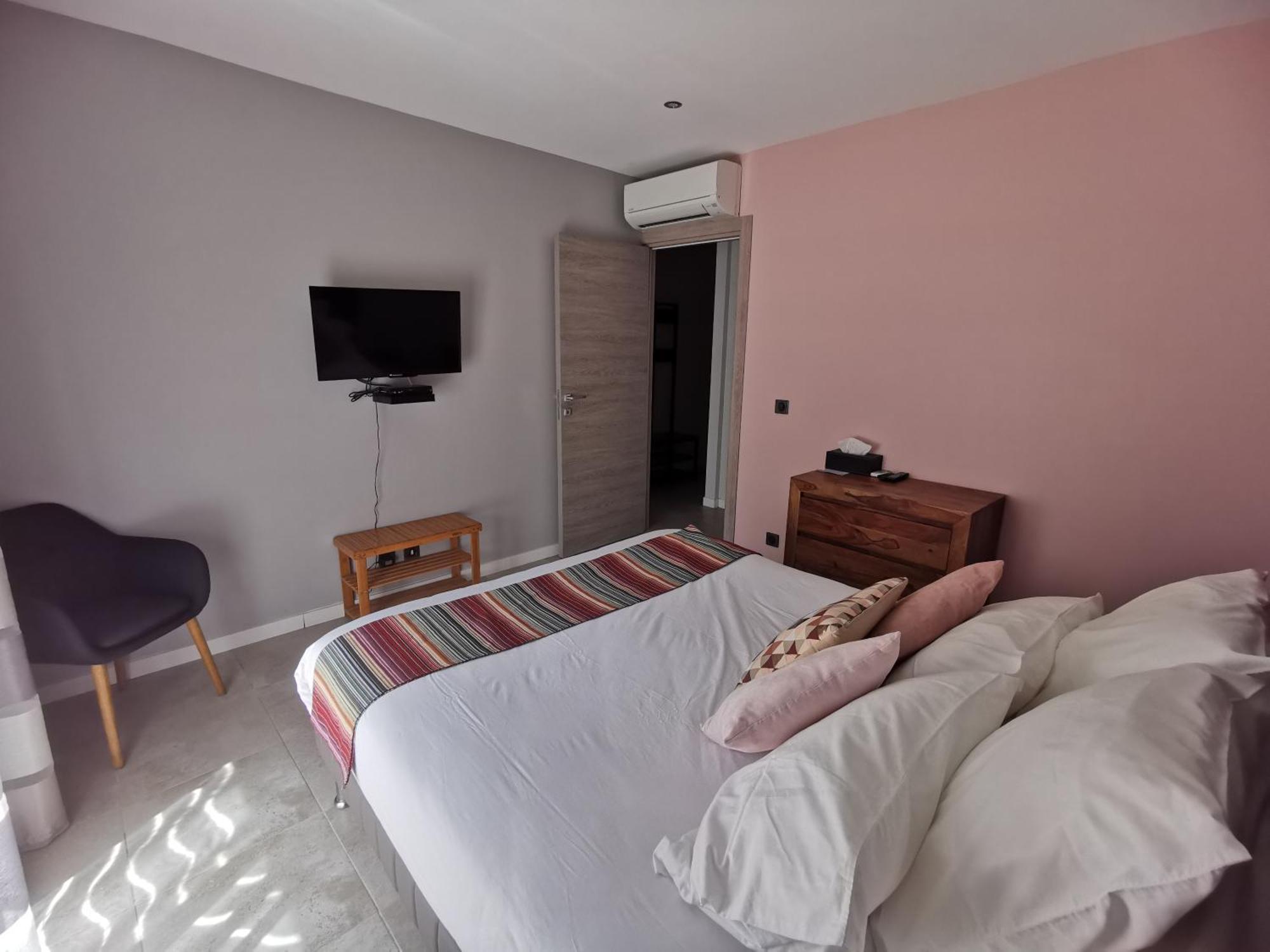 Villa Saona Le Plan-de-la-Tour Szoba fotó